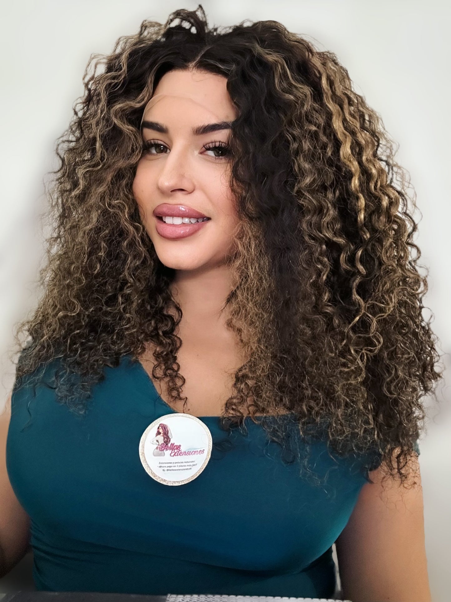Peluca Pelo Humano Rizos Esponjosos Ideal Para Principiantes Encaje HD Nudos Blanqueados 13×4 – ADELA