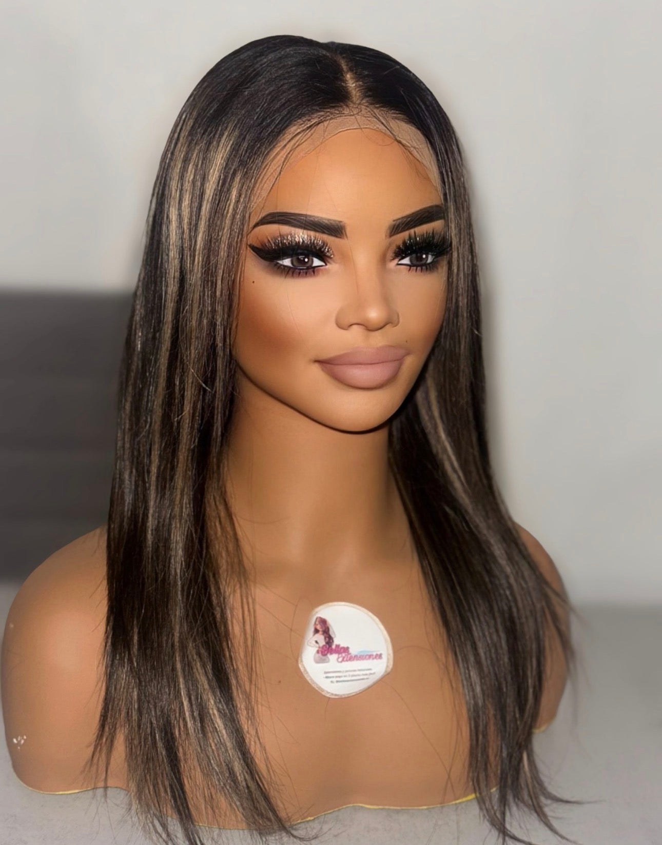 Peluca Natural - castaño muy oscuro y mechas rubias doradas - Nudos Blanqueados - Sin Pegamento  - Camelia