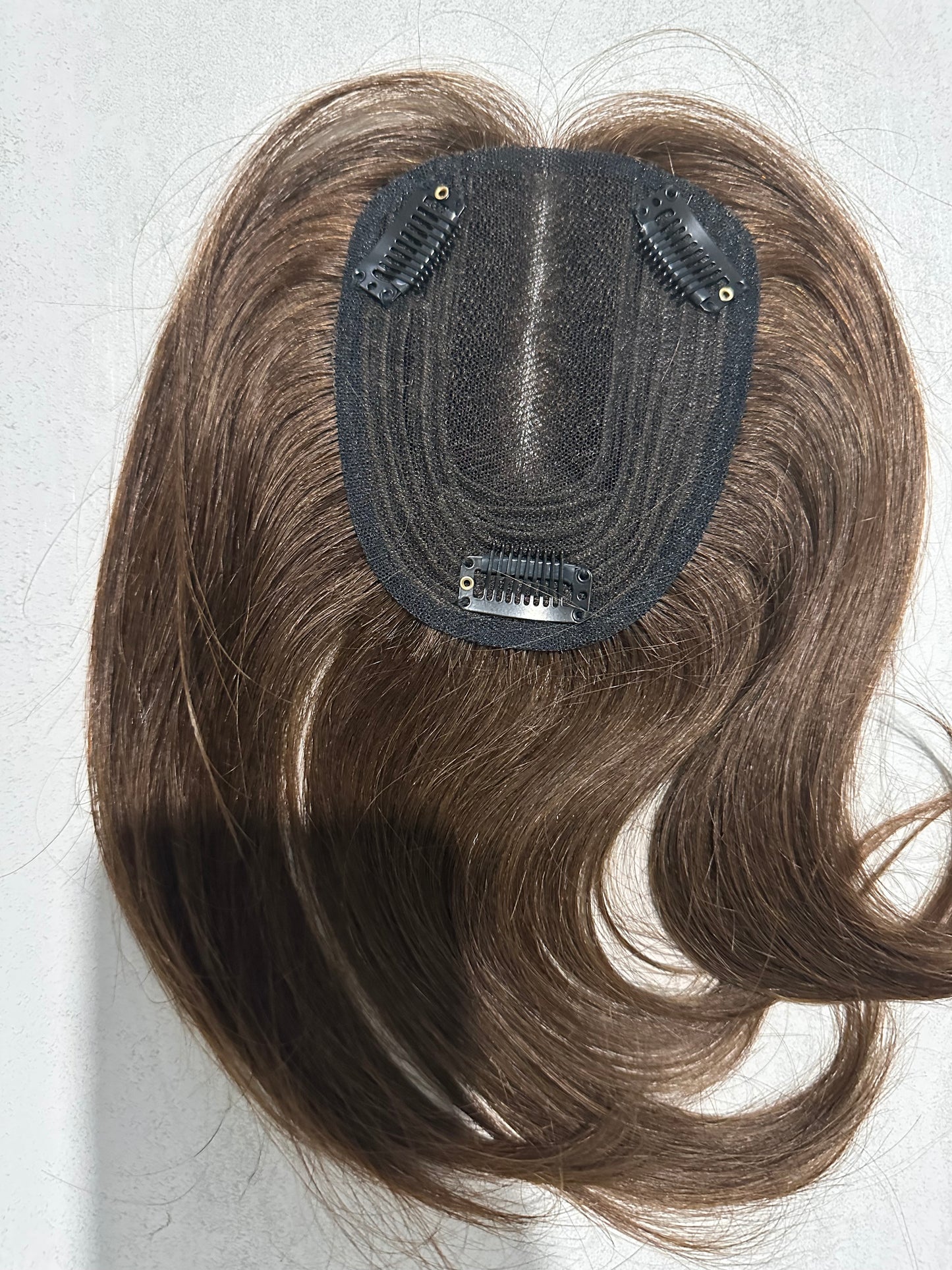 Topper de Cabello Humano Marrón– Volumen Instantáneo y Natural (25 cm)