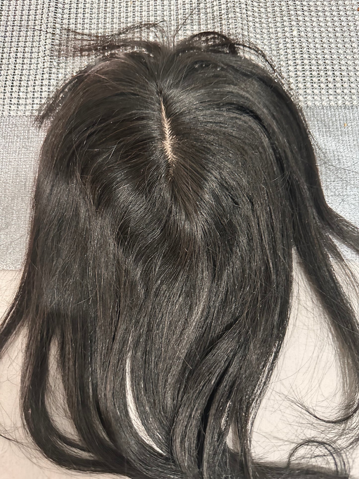 Topper de Cabello Humano - Base de Seda con Flequillo (30 cm)