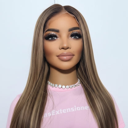 Peluca Lace Front 13x6 - Castaño Iluminado con Mechas Rubias (65 cm)