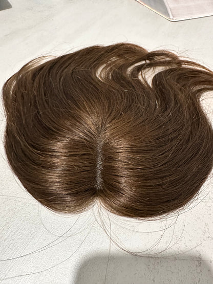 Topper de Cabello Humano Marrón– Volumen Instantáneo y Natural (25 cm)