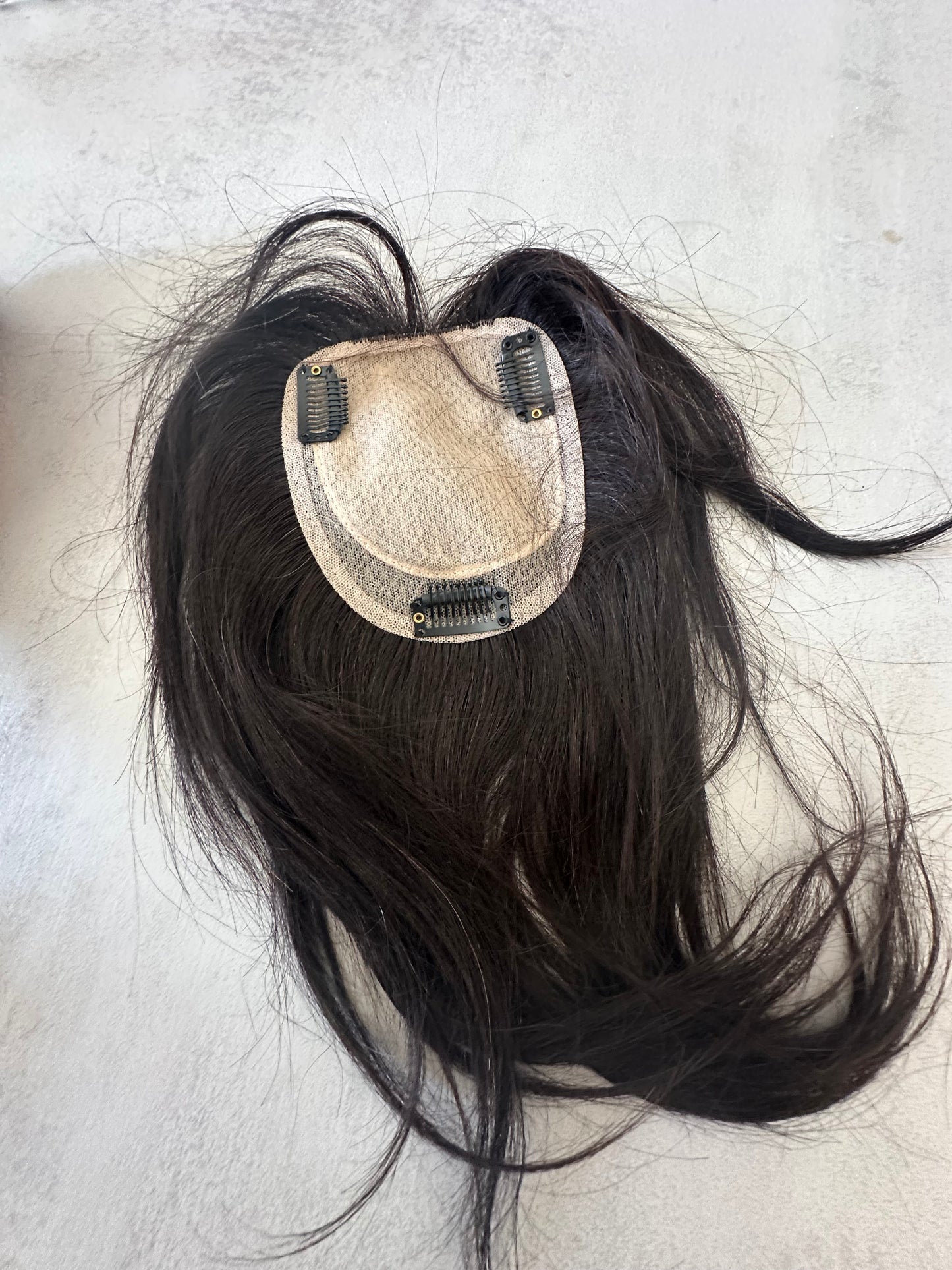 Topper de Pelo Humano 100% – Base de Seda | Negro Natural 30 cm