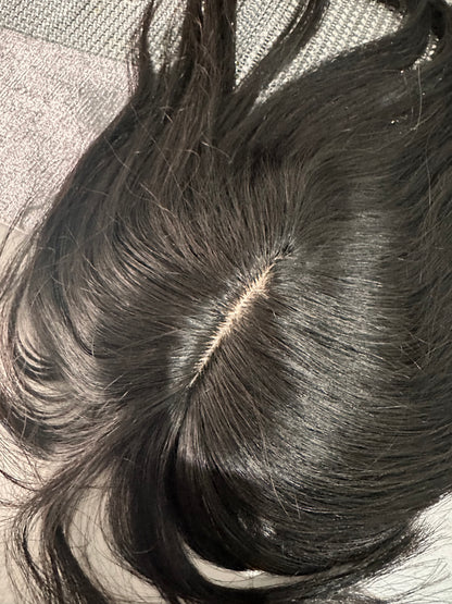 Topper de Cabello Humano - Base de Seda con Flequillo (30 cm)